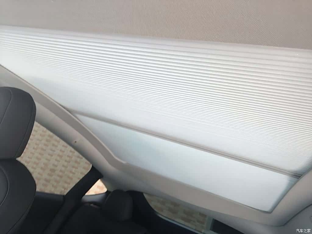 Tesla Model Y, 2021 18