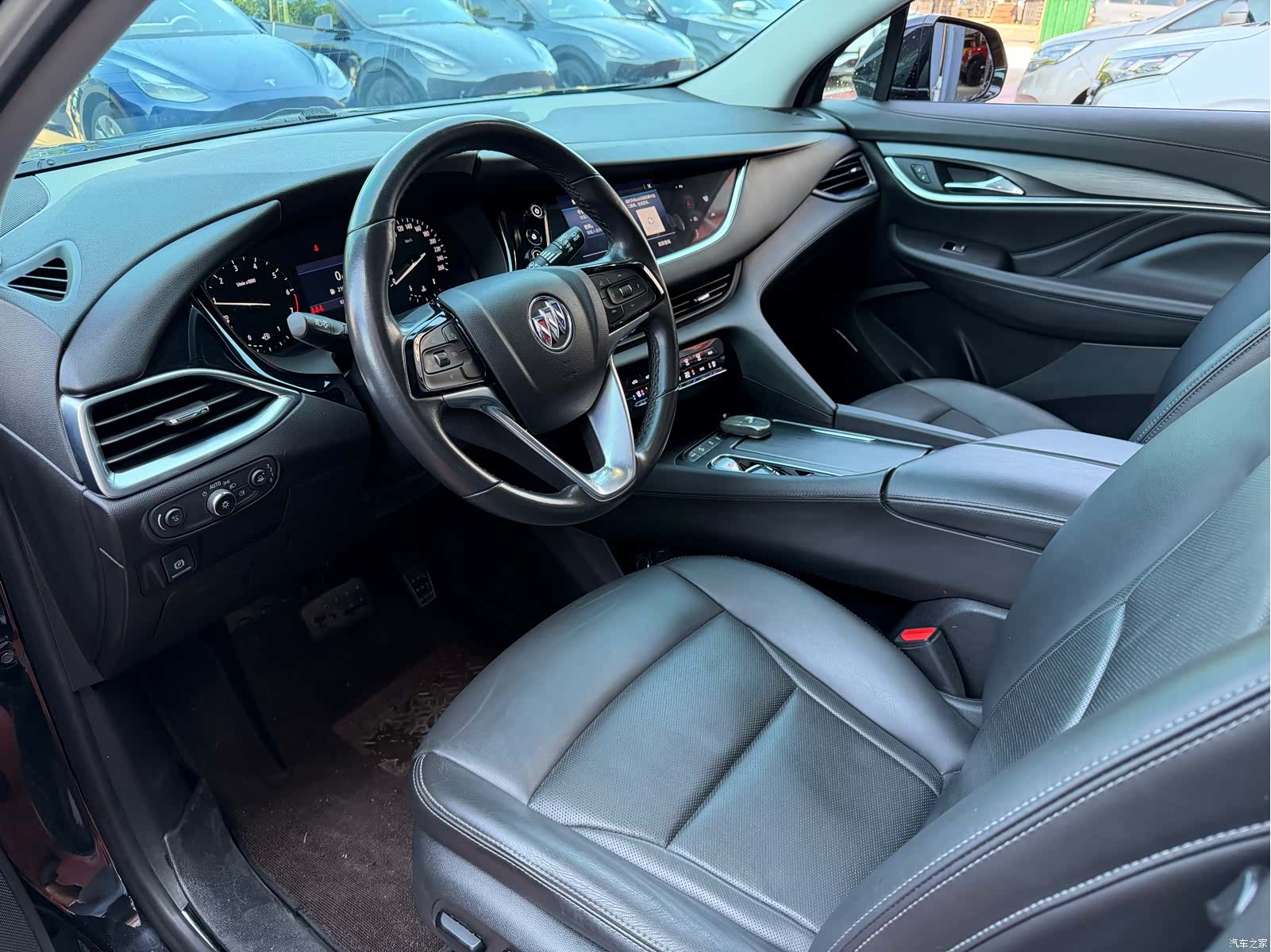 Buick Enclave, 2021 7