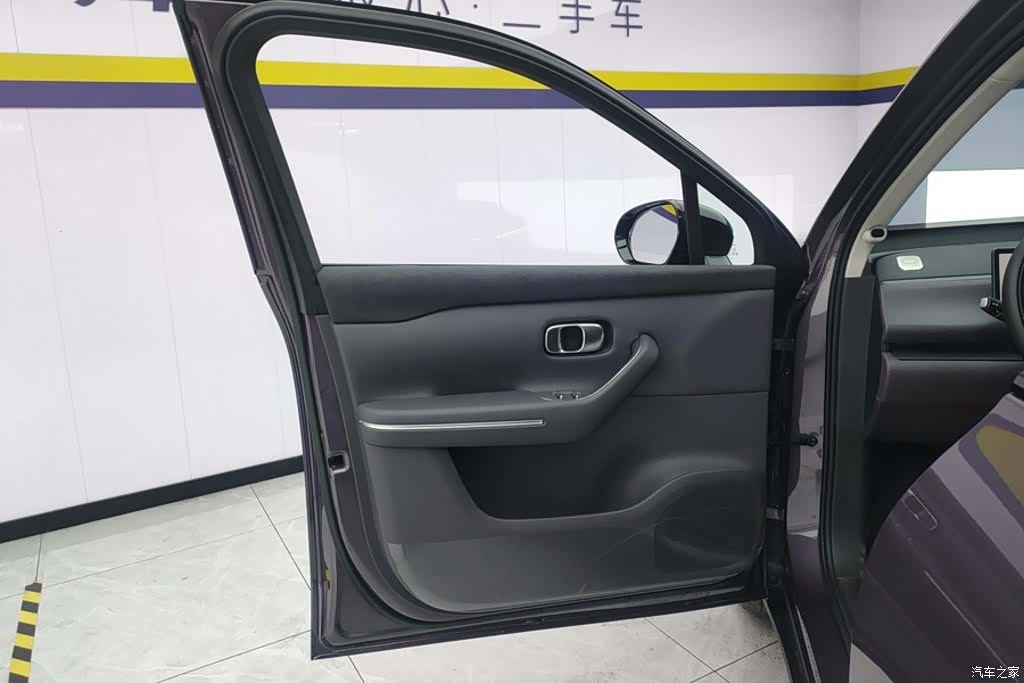 Leapmotor C10, 2025 7
