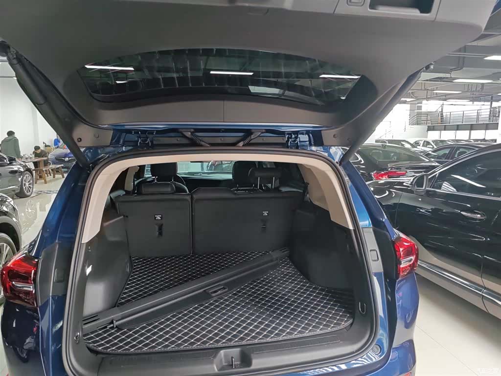 Buick Envision Plus, 2024 9