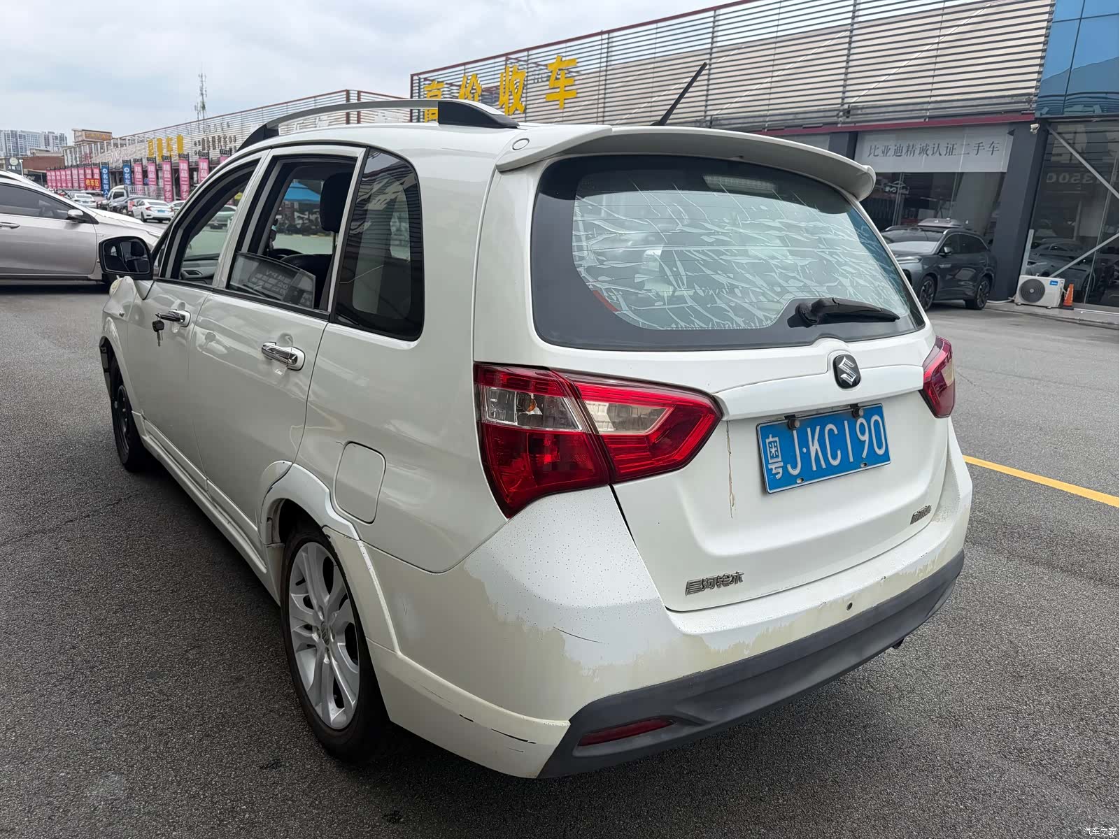 Suzuki A6, 2015 все фото