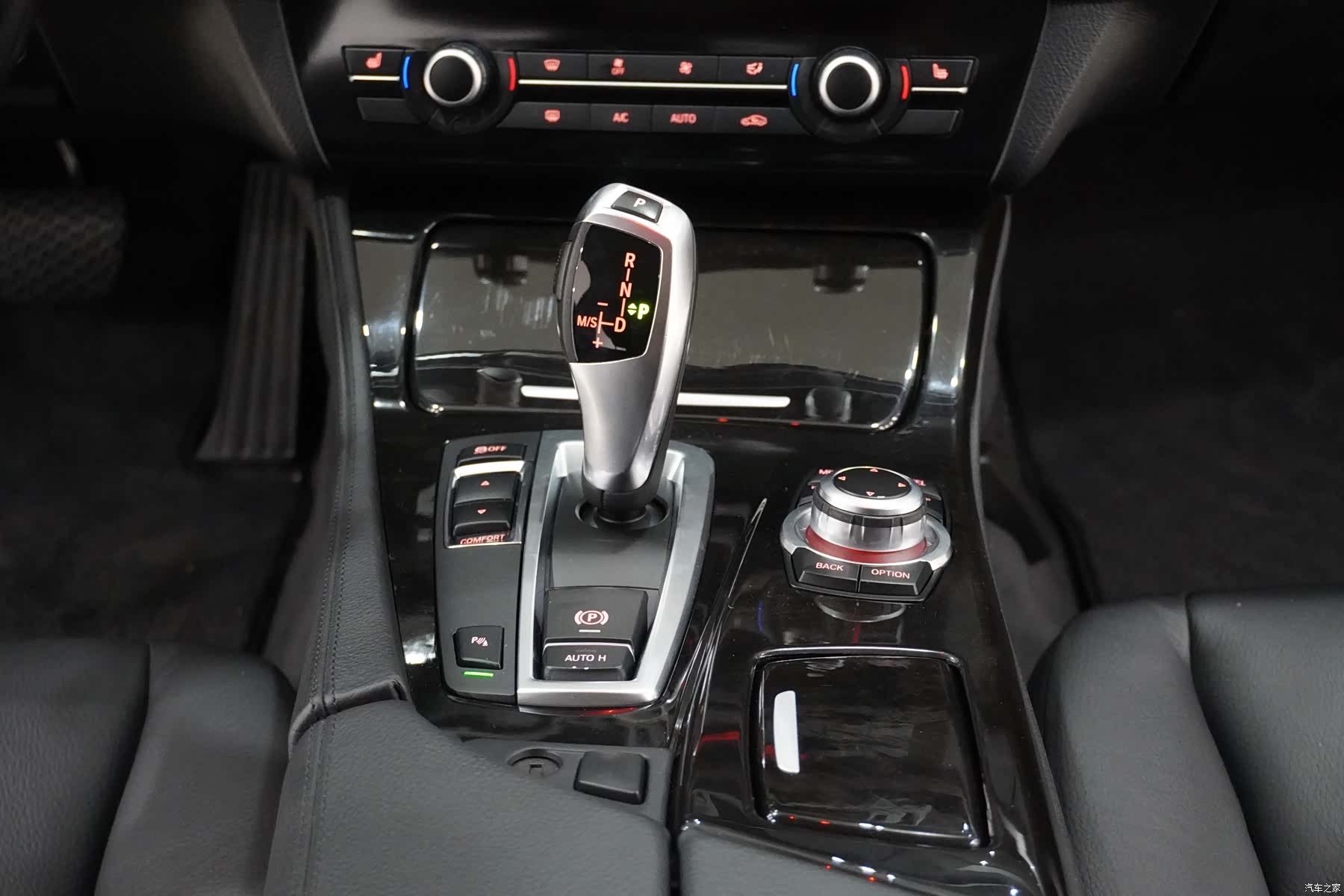 BMW 5 Series, 2013 12