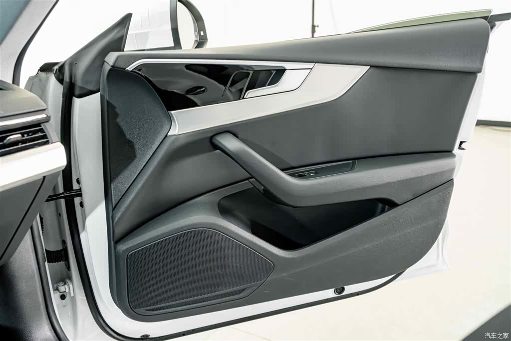 Audi A5, 2023 16