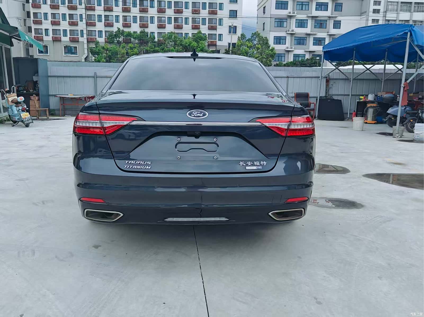 Ford Taurus, 2021 4