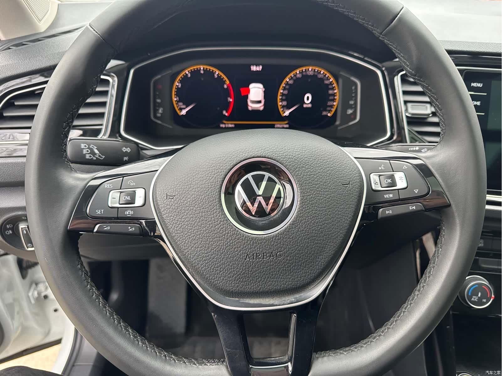 Volkswagen T-ROC, 2022 15