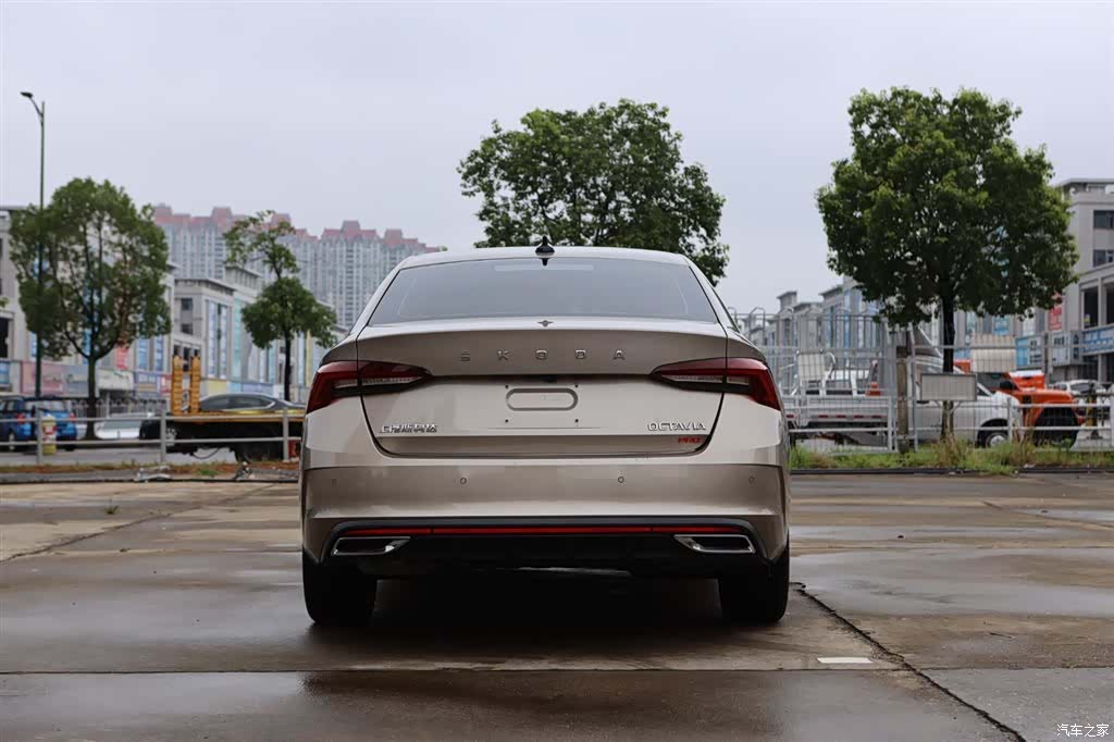 Skoda Octavia, 2022 12