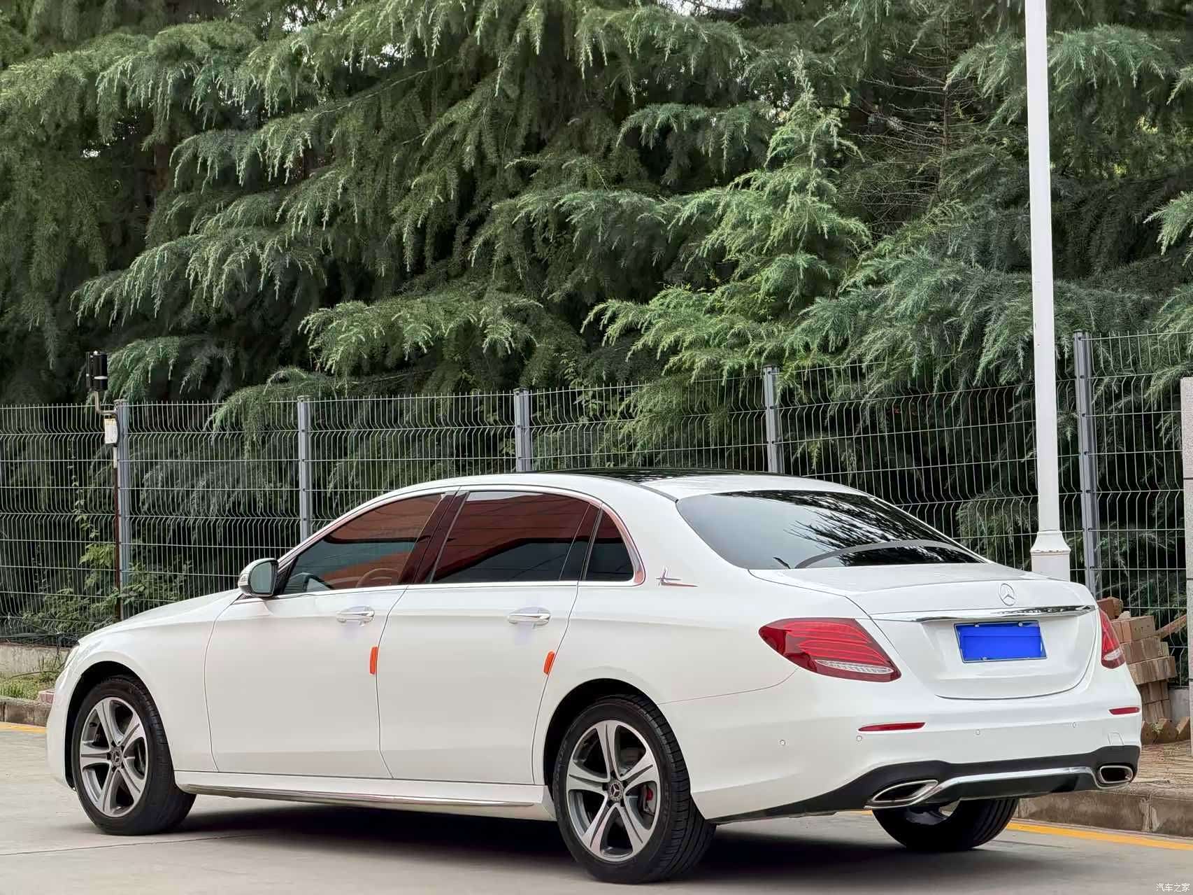 Mercedes-Benz E-Class, 2018 15