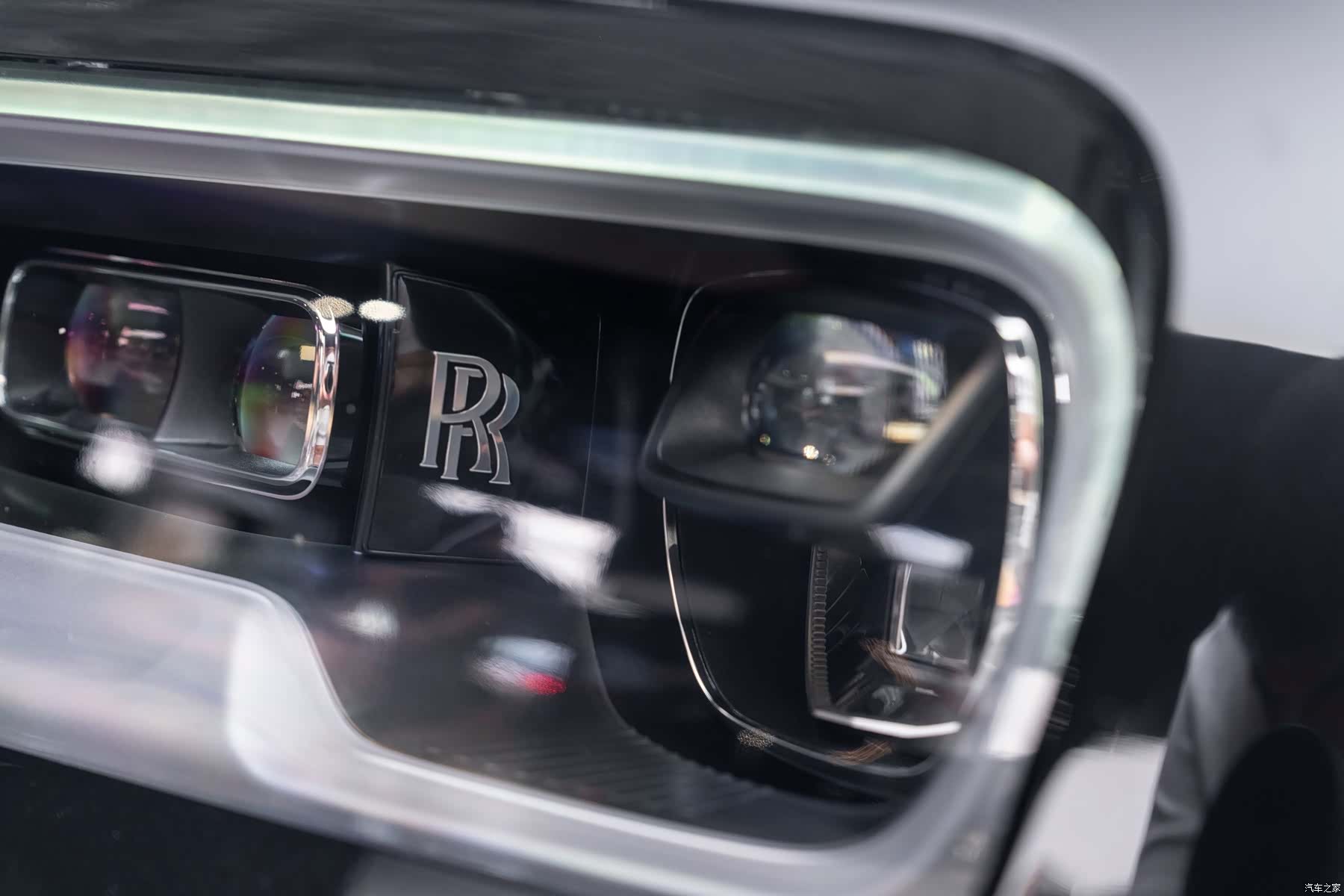 Rolls-Royce Cullinan, 2020 7