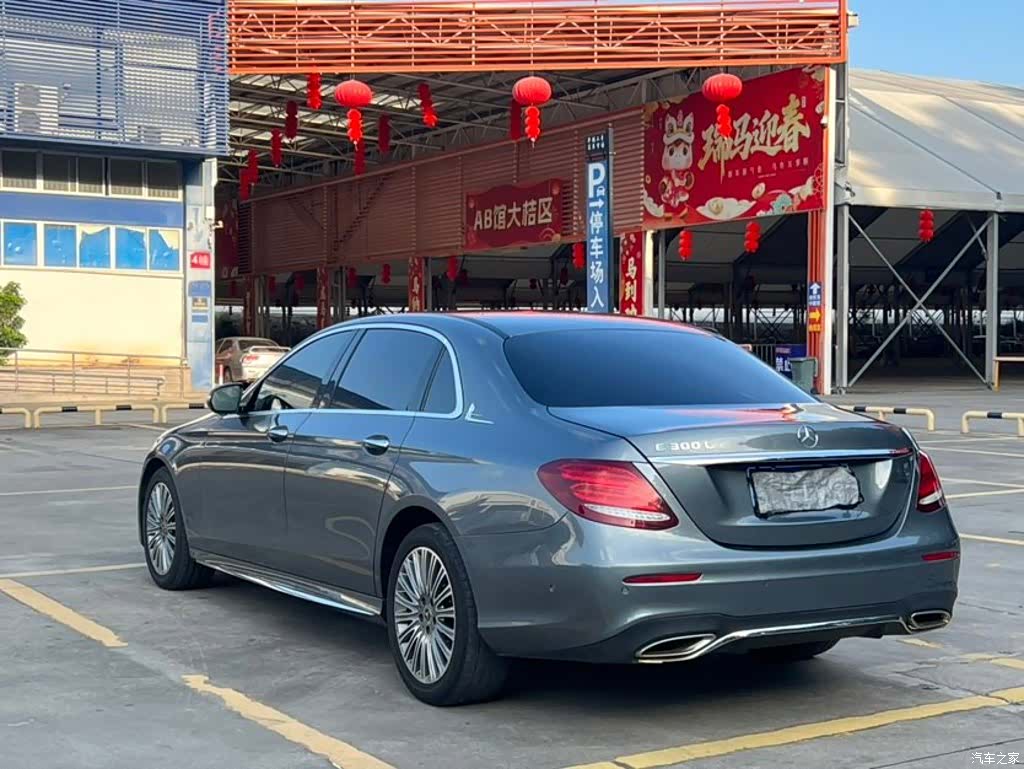 Mercedes-Benz E-Class, 2018 4