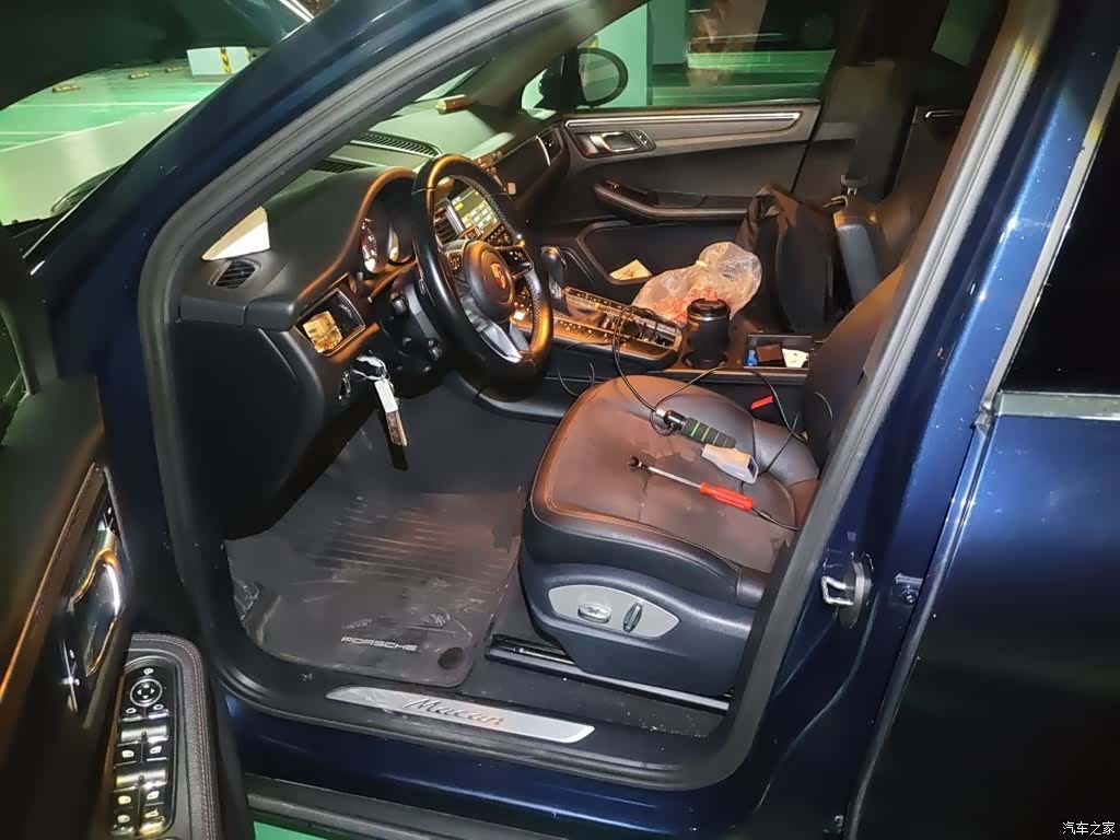 Porsche Macan, 2015 8