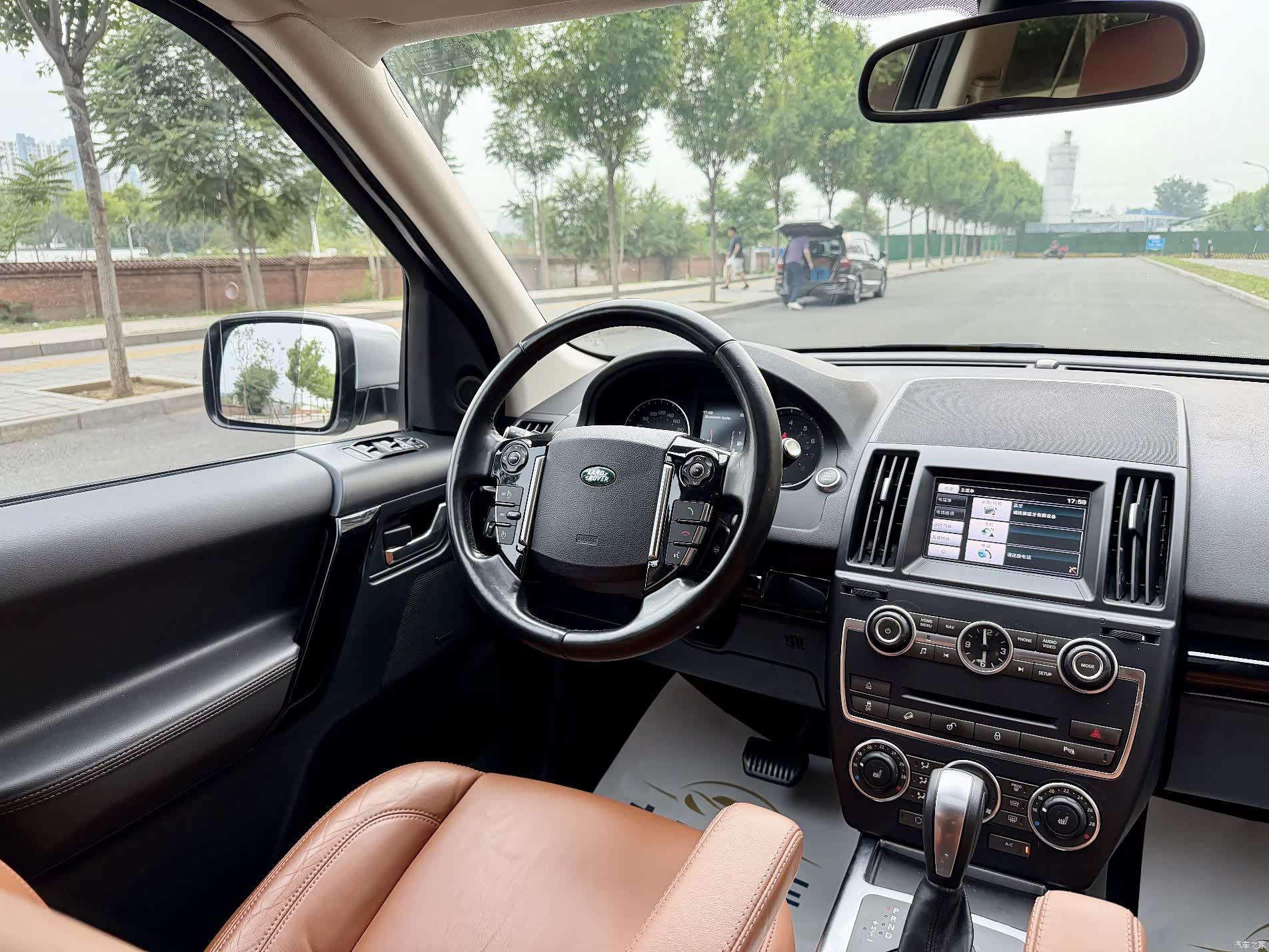 Land Rover Si4, 2014 12