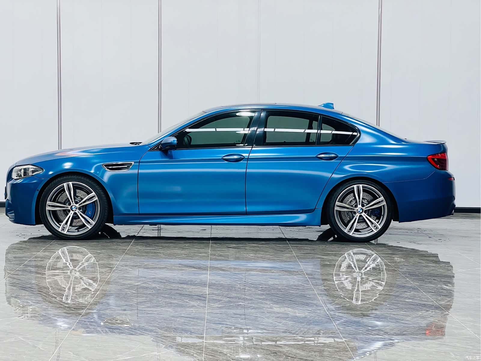 BMW M5, 2015 4