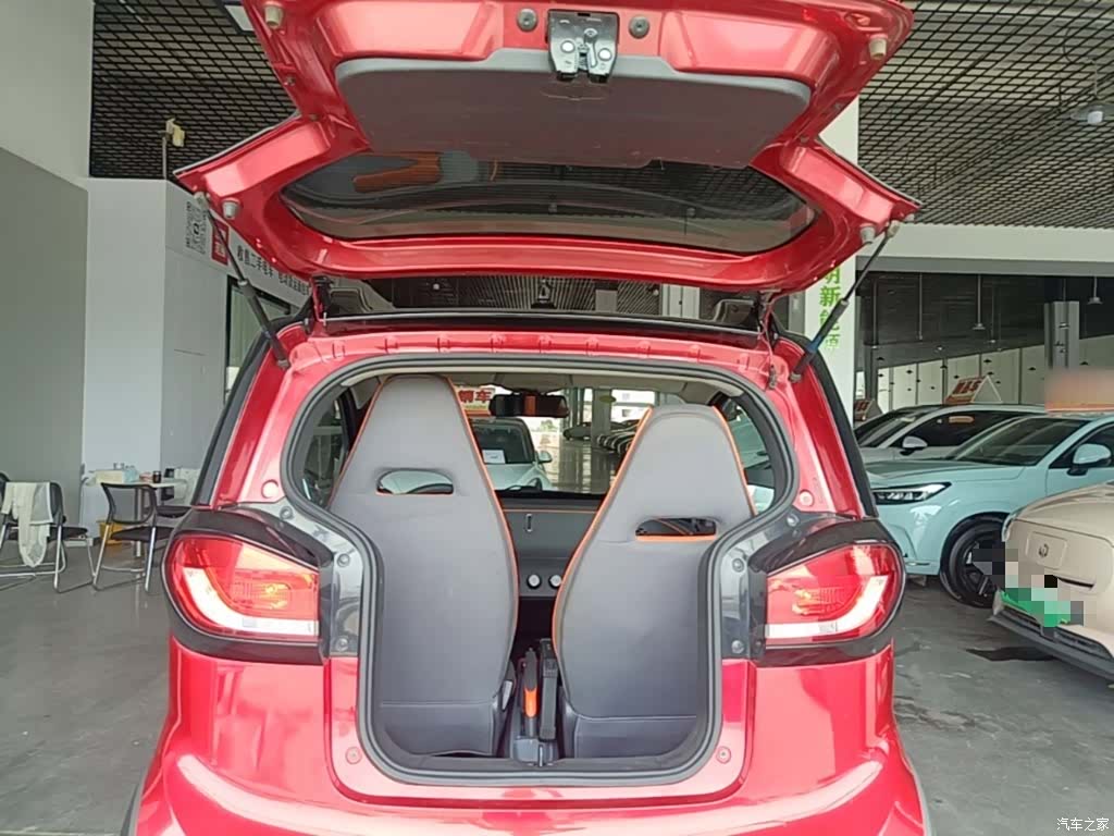 Wuling E100, 2021 19