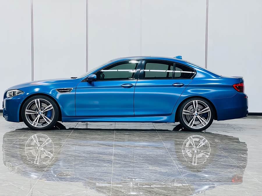 BMW M5 2015, фото 4