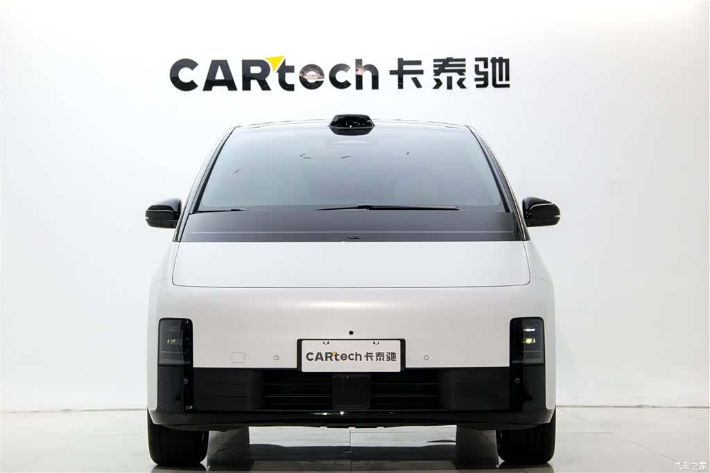 Li Auto MEGA, 2025 3