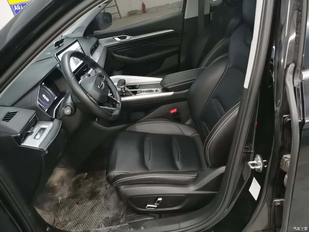Geely Preface, 2022 11