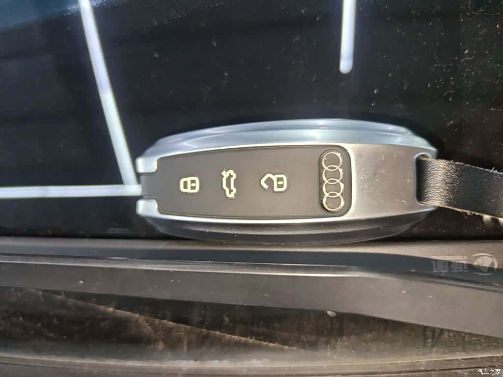 Audi A6L, 2020 9