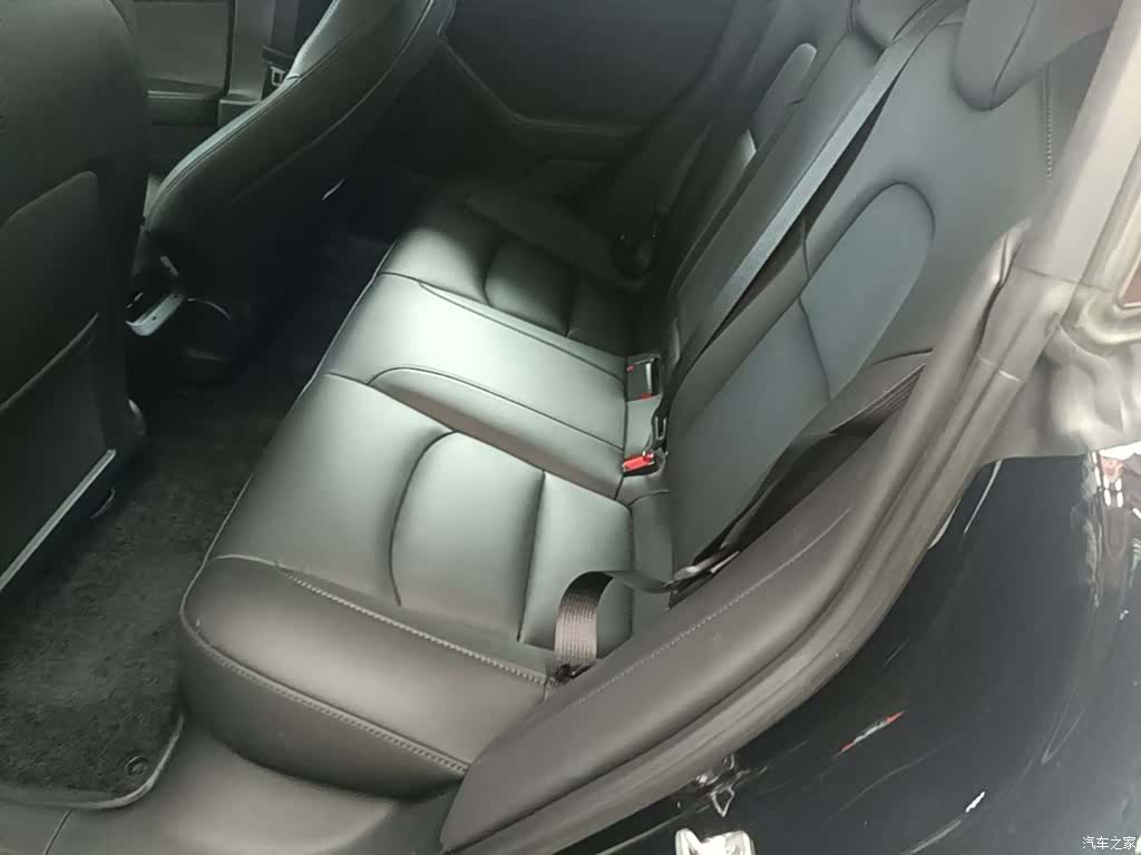 Tesla Model 3, 2022 17