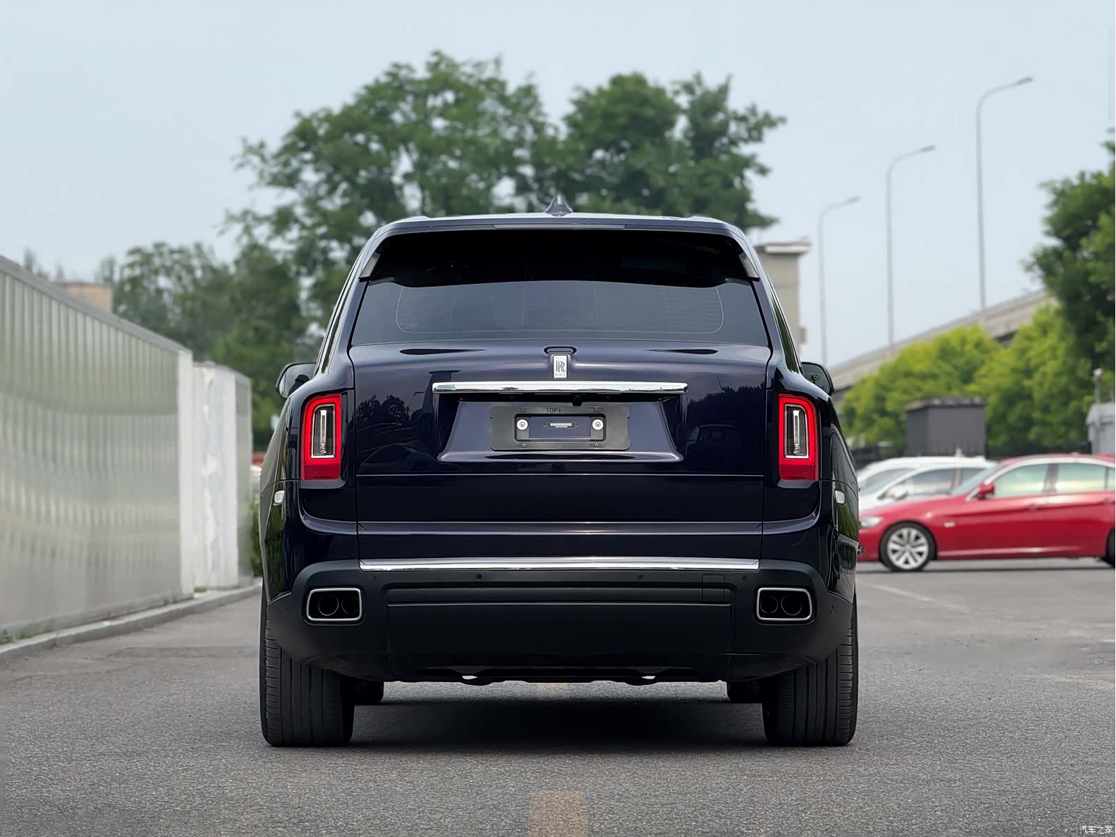 Rolls-Royce Cullinan, 2023 22