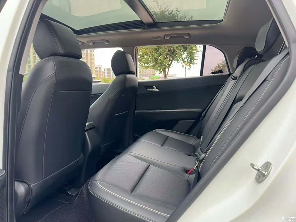 Hyundai ix25, 2018 8