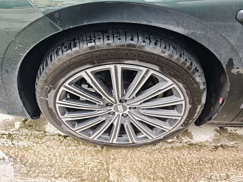 Geely 8, 2025 23