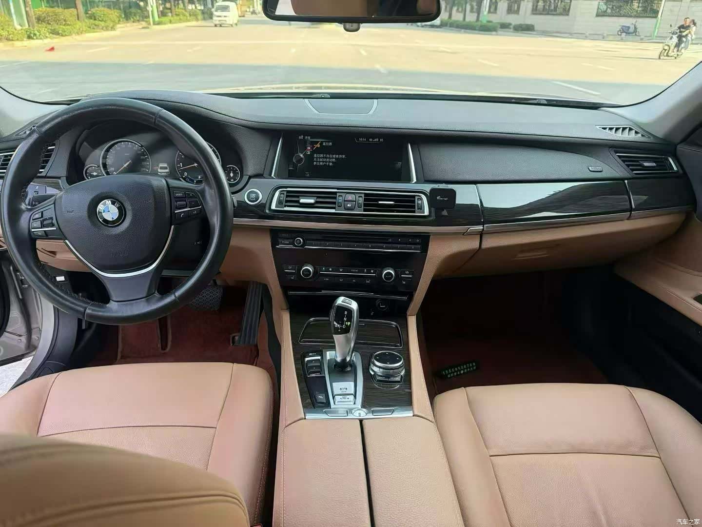 BMW 7 Series, 2014 9