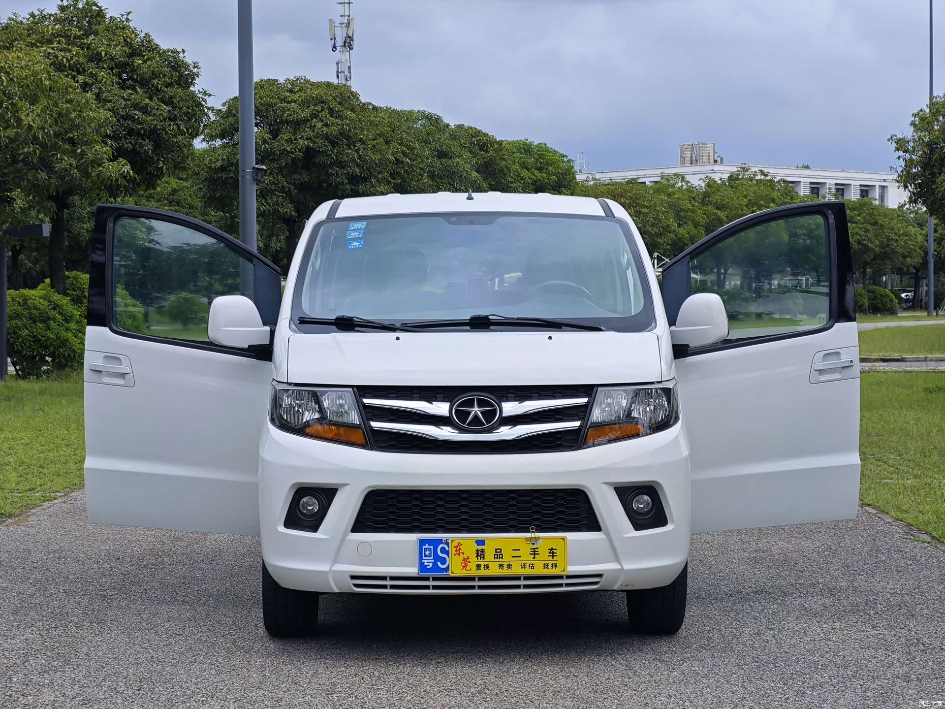 JiangQiJiTuan M3, 2016 11