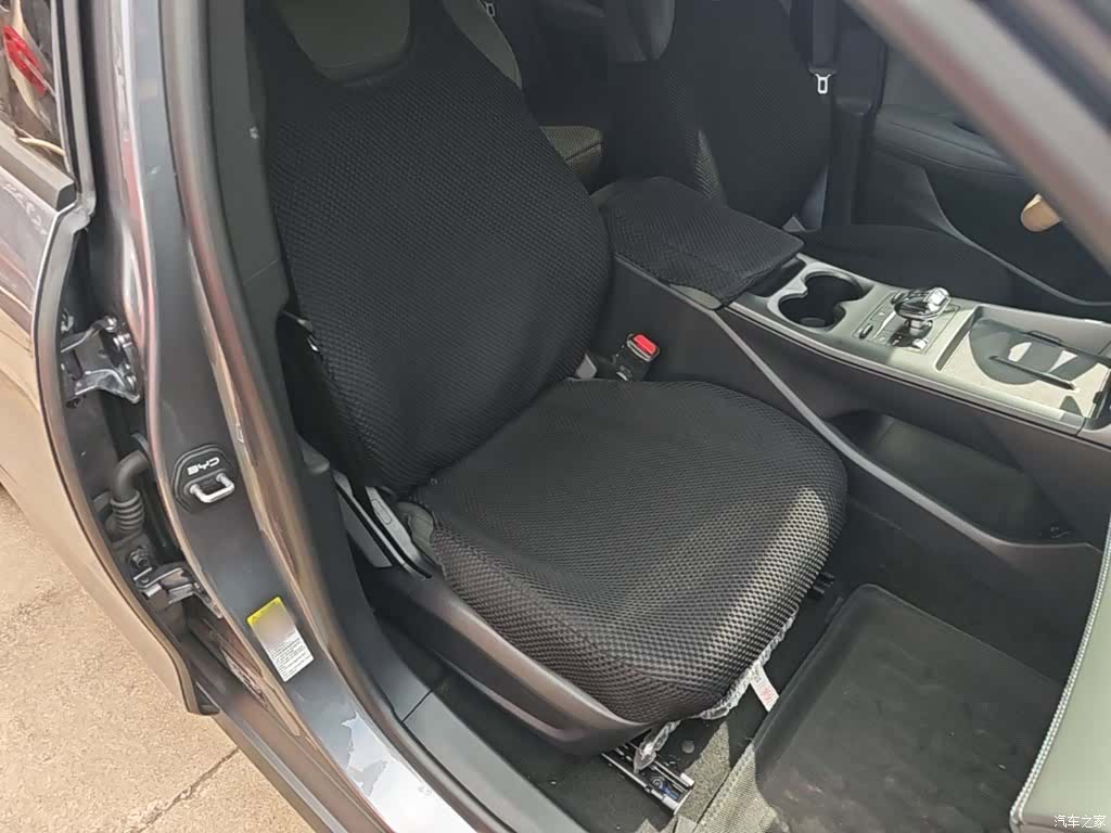 BYD Qin, 2025 25