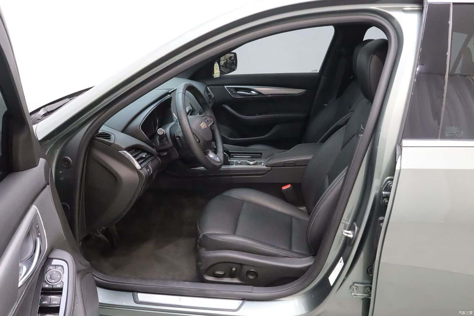 Cadillac CT5, 2023 11