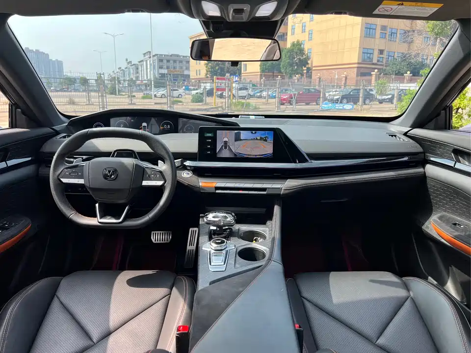 Changan UNI-V