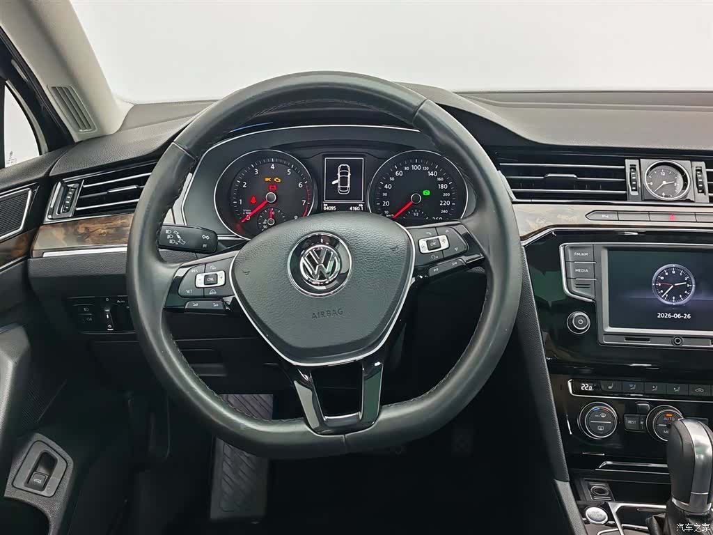Volkswagen Magotan, 2017 11