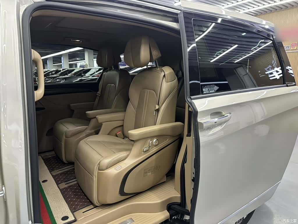 Buick GL8, 2021 17