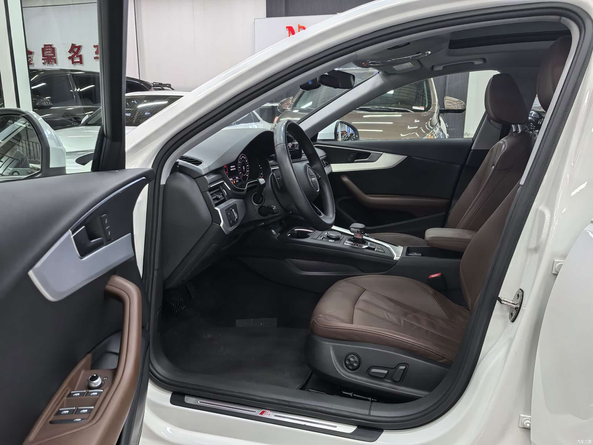 Audi A4L, 2019 7