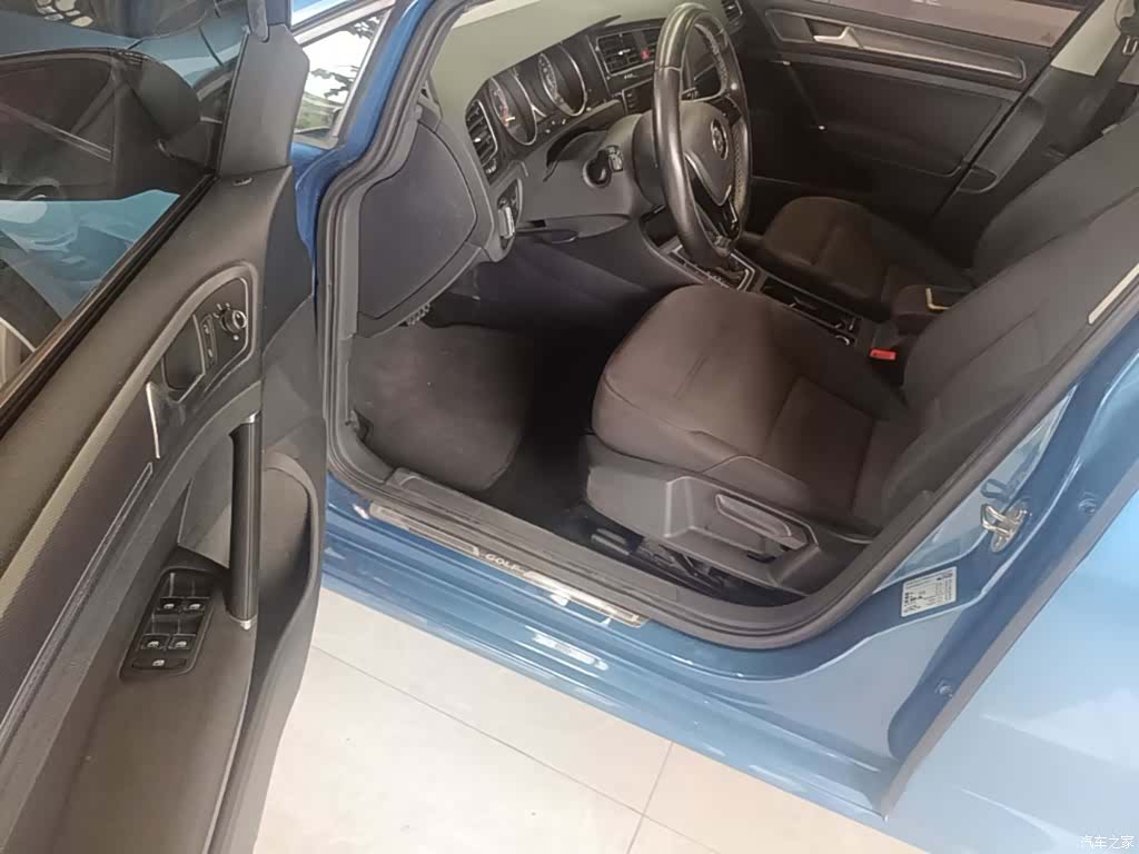 Volkswagen Golf, 2017 16