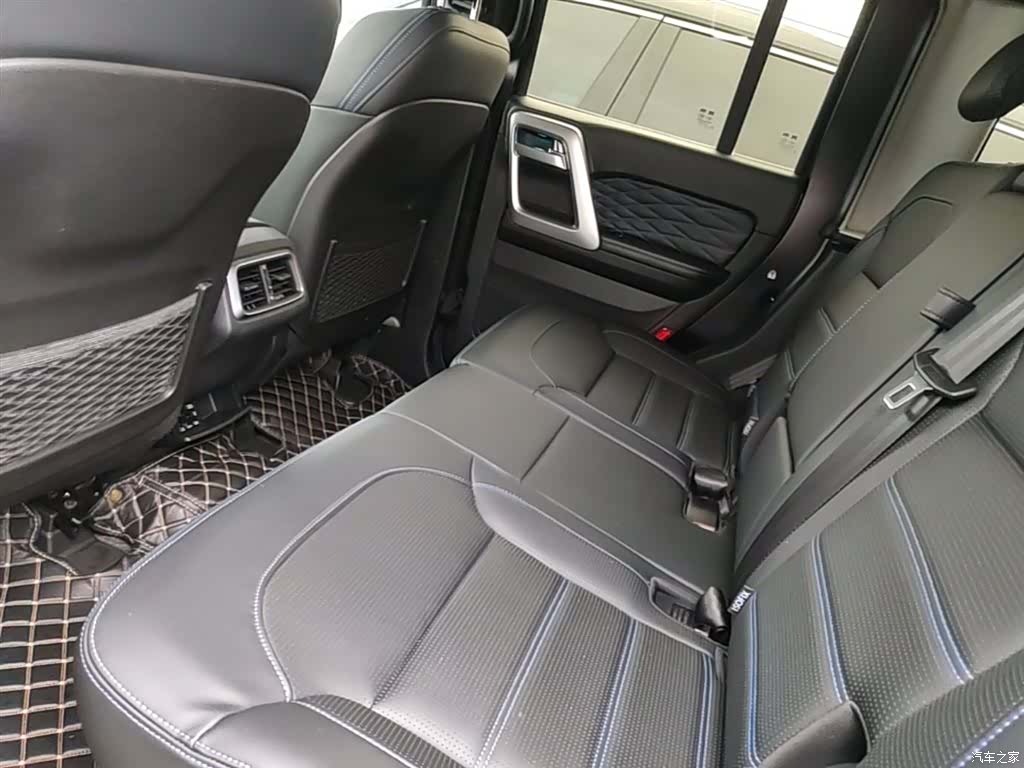 BAIC BJ40, 2024 17