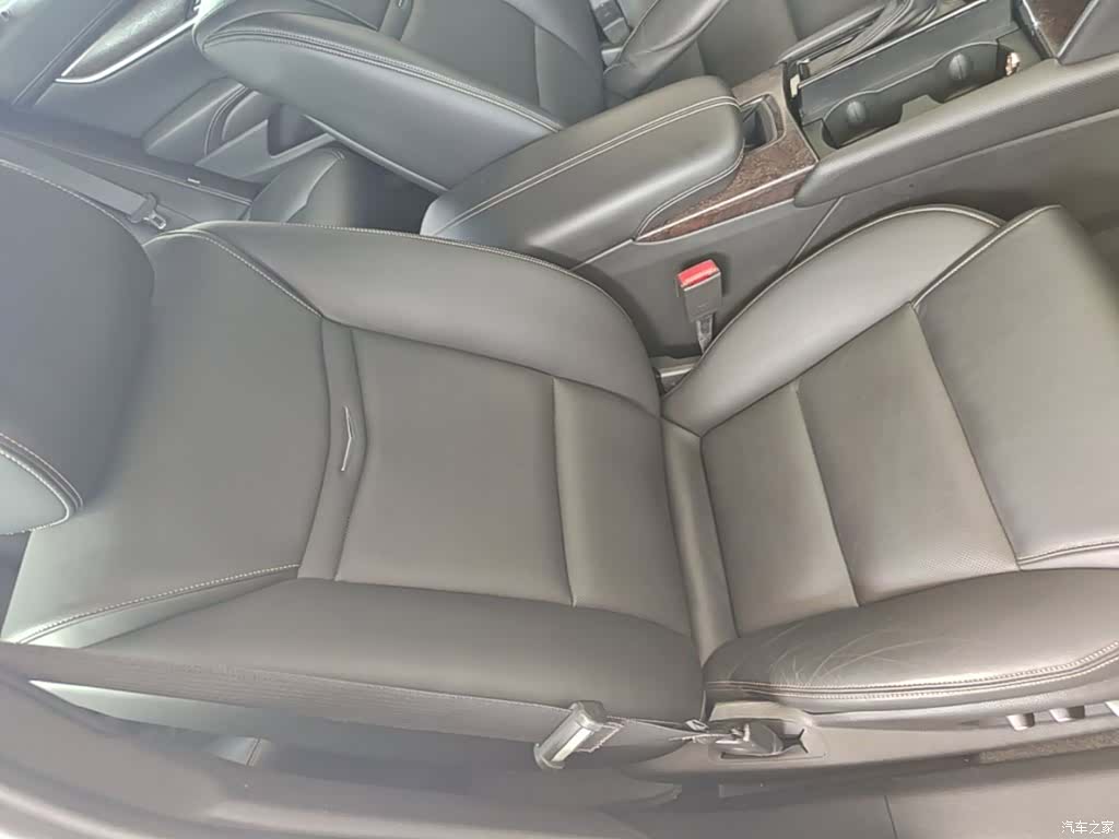 Cadillac XTS, 2018 25