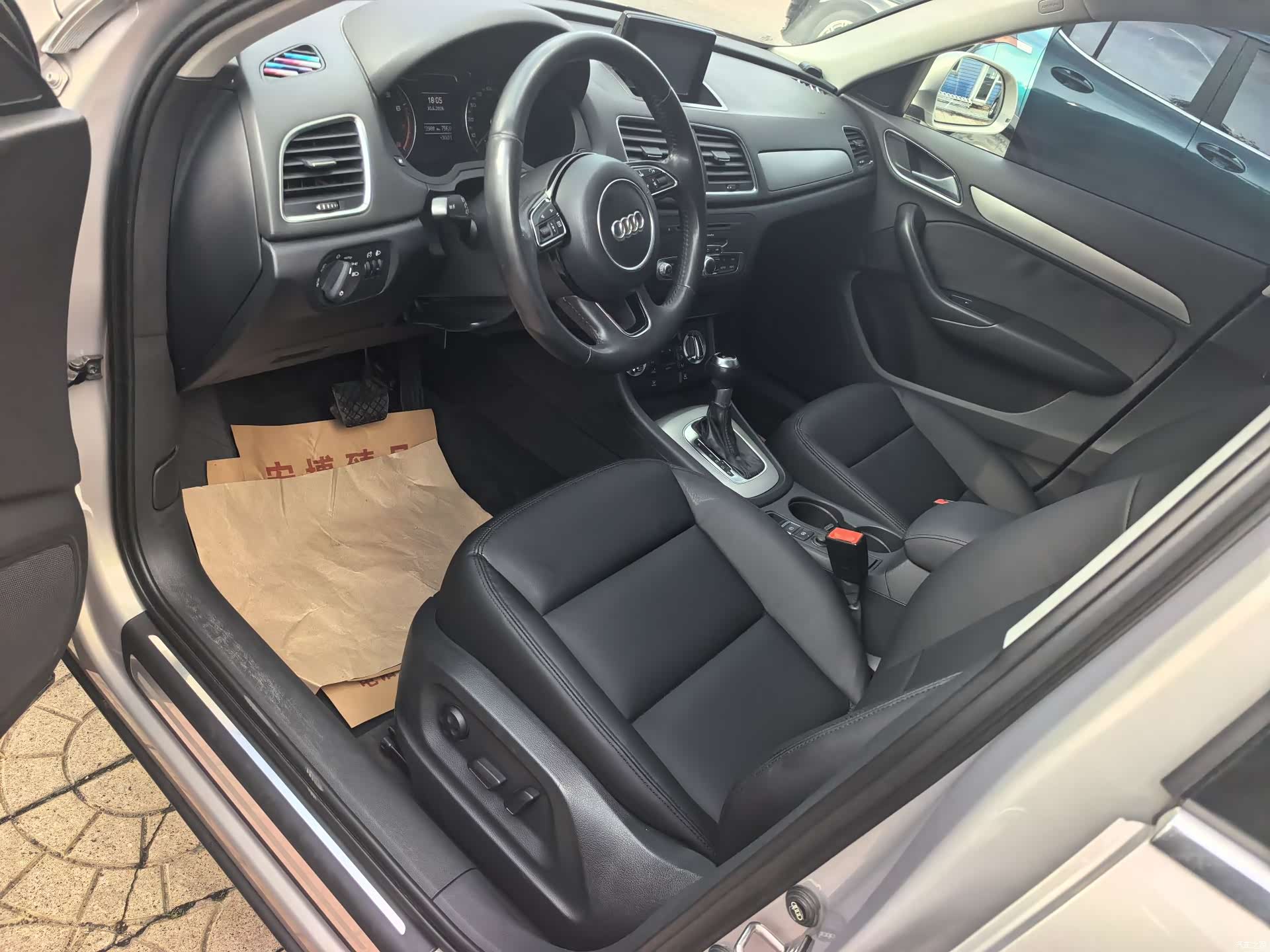 Audi Q3, 2015 6