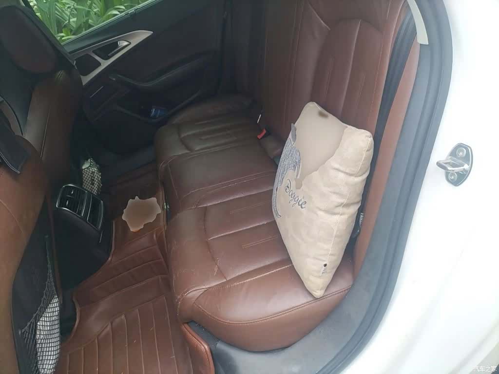 Audi A6L, 2014 15