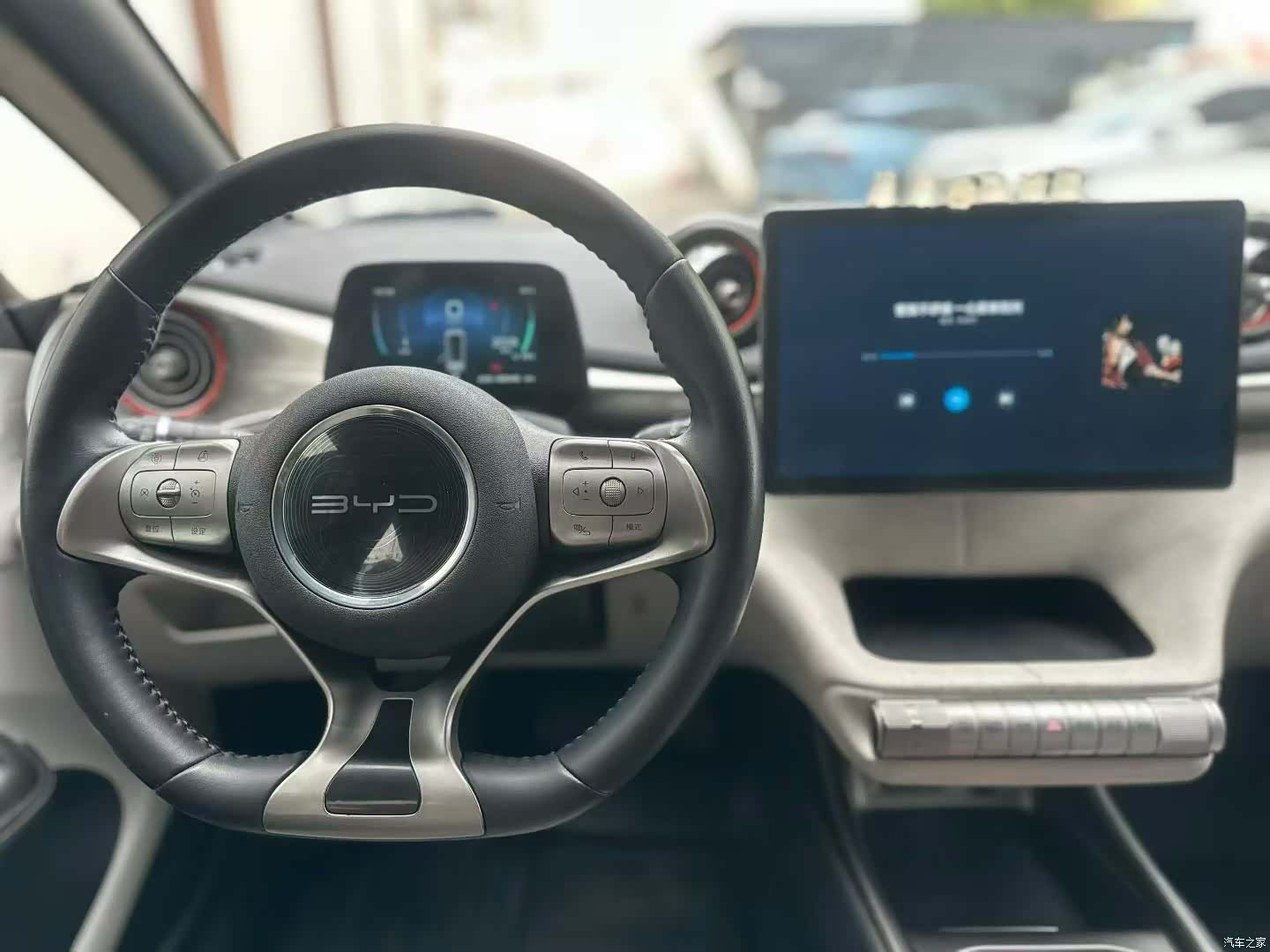 BYD Dolphin, 2022 все фото