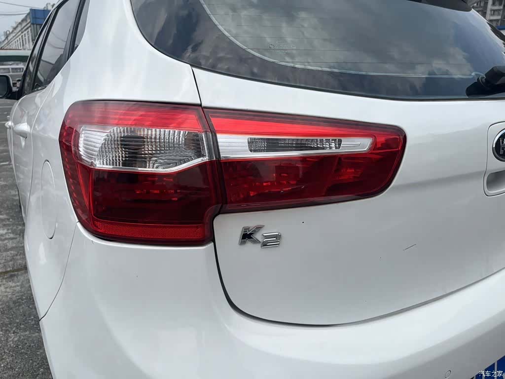 Kia K2, 2012 16