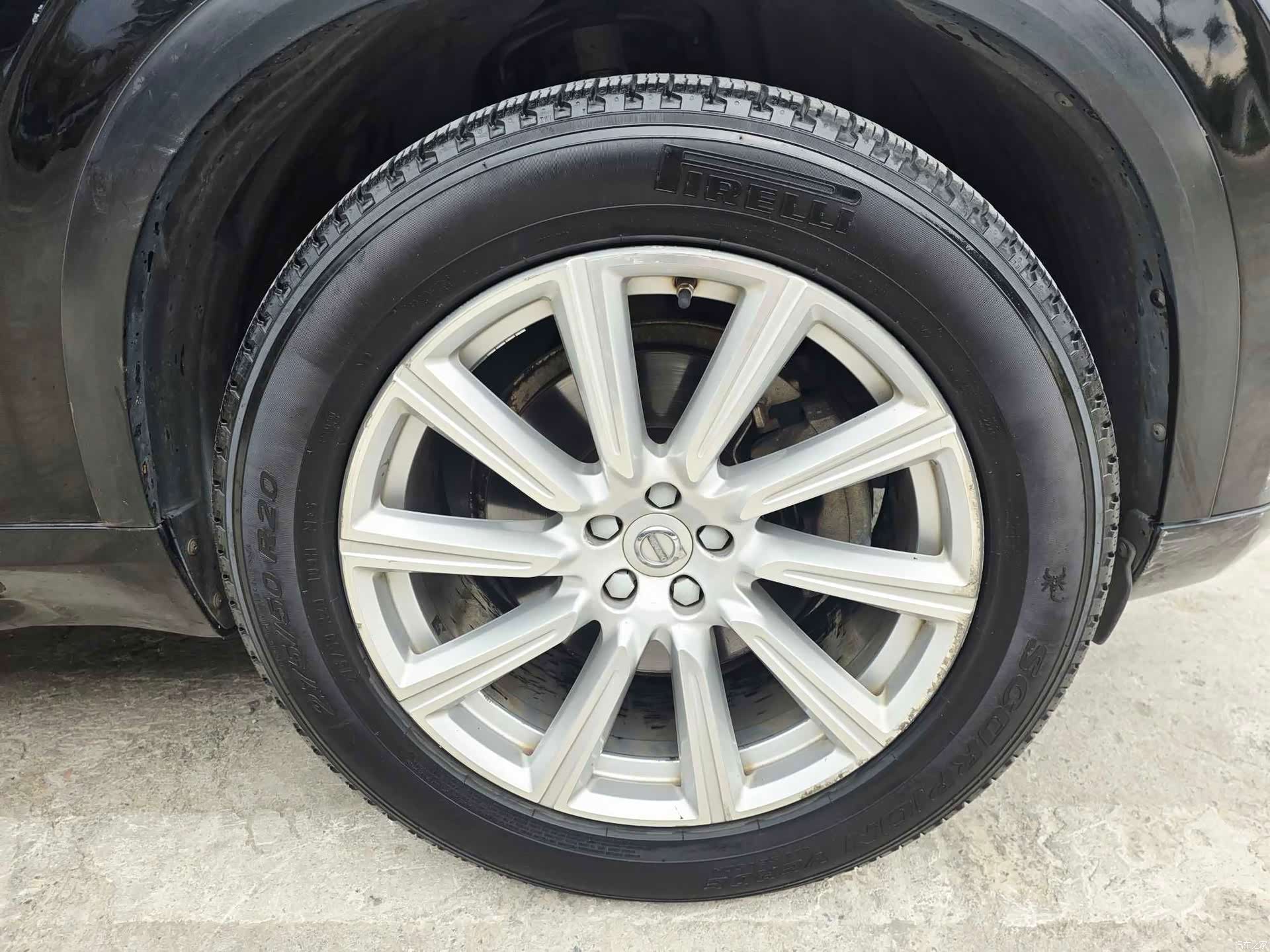 Volvo XC90, 2018 11