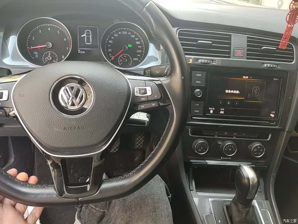 Volkswagen Golf, 2020 6