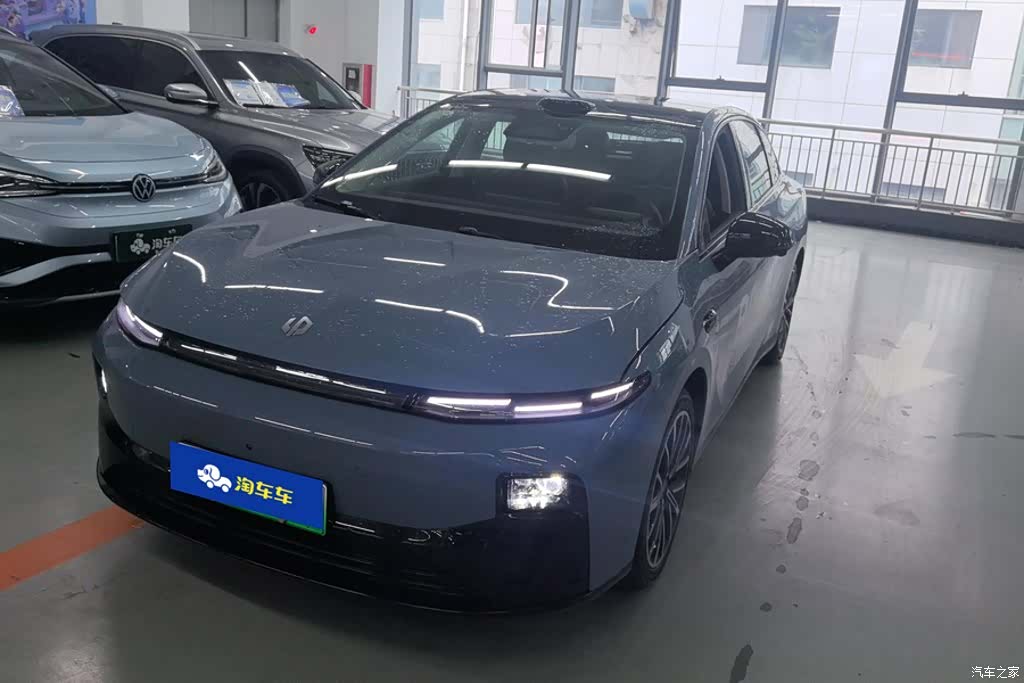 Leapmotor B01, 2025 1