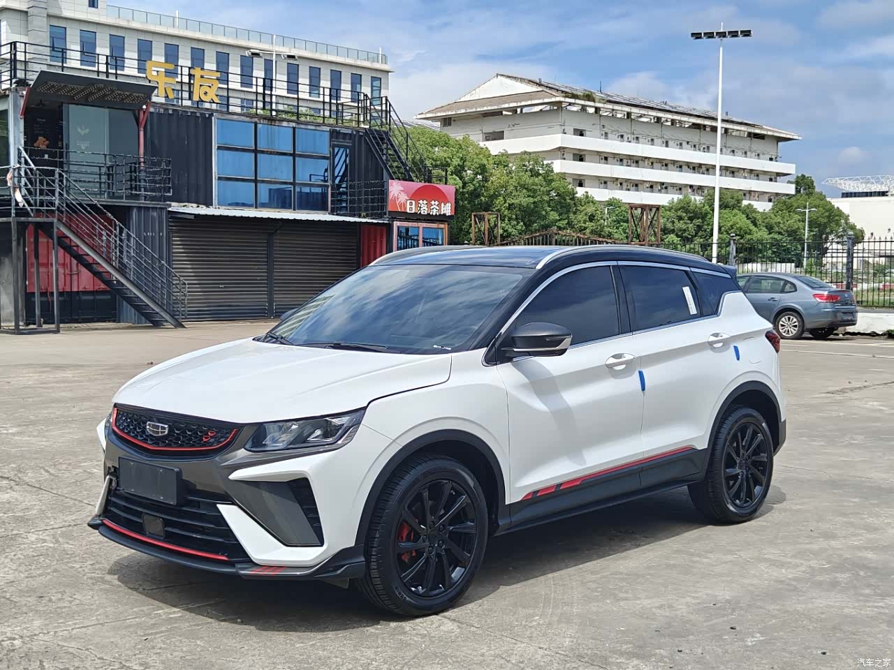 Geely Coolray, 2023 1