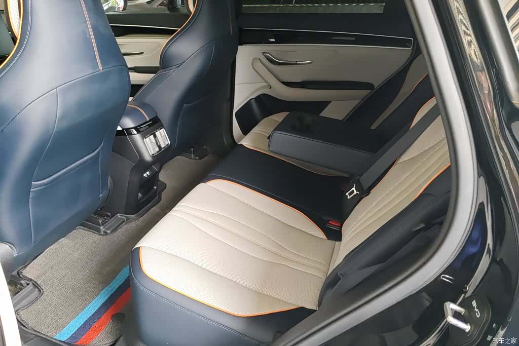 BYD Song, 2021 11