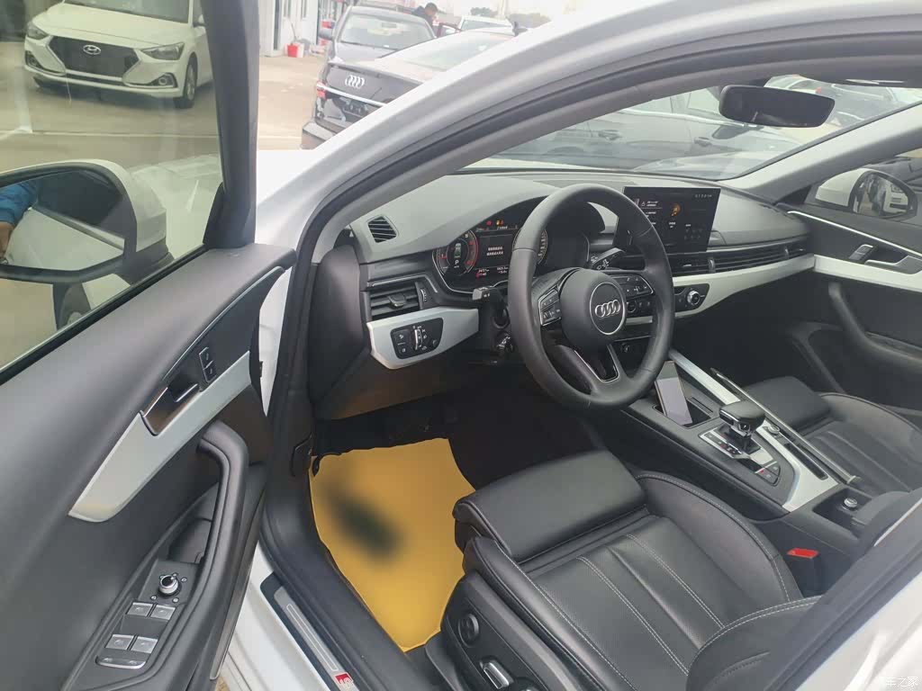 Audi A4L, 2024 12