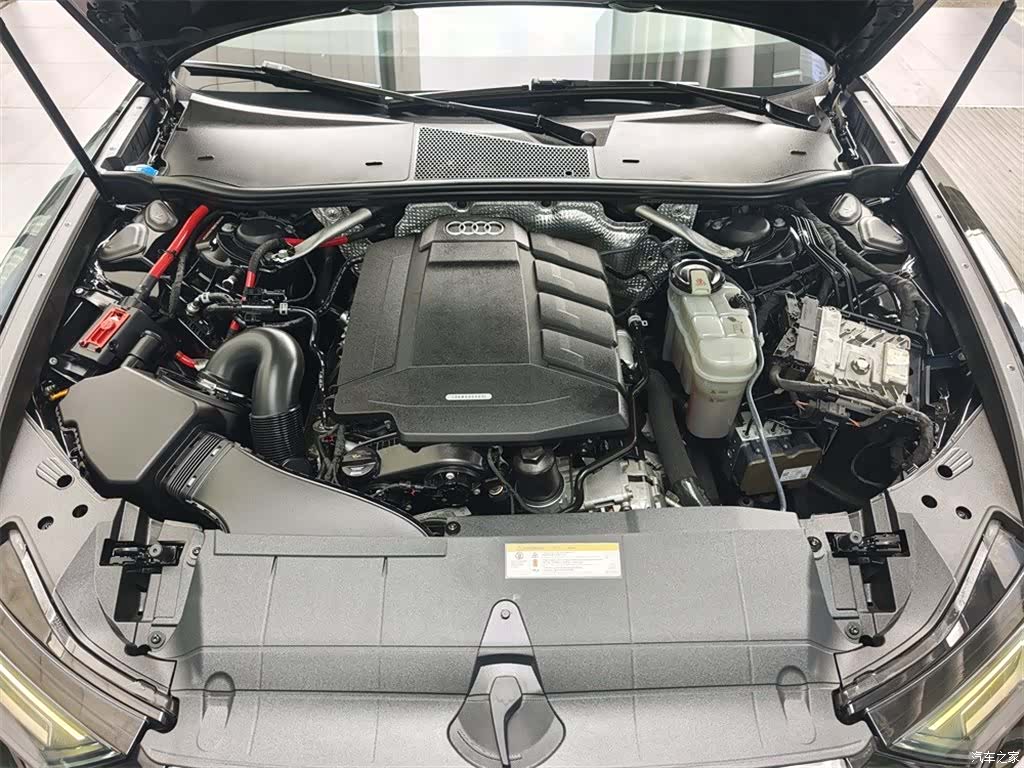 Audi A6L, 2019 8