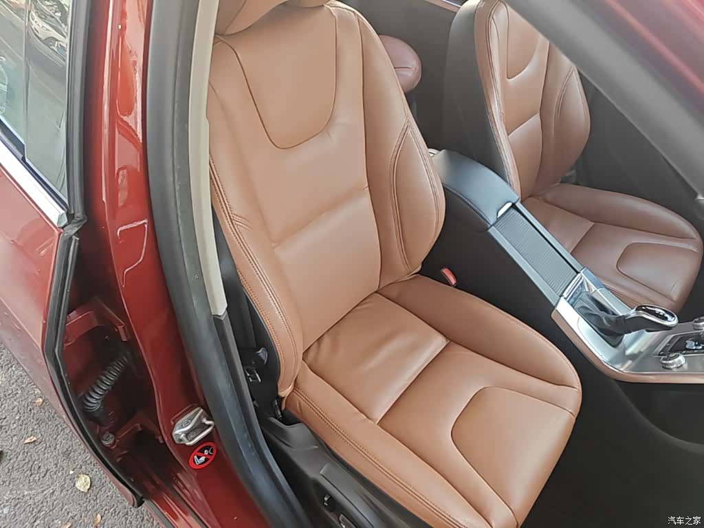 Volvo S60, 2015 25