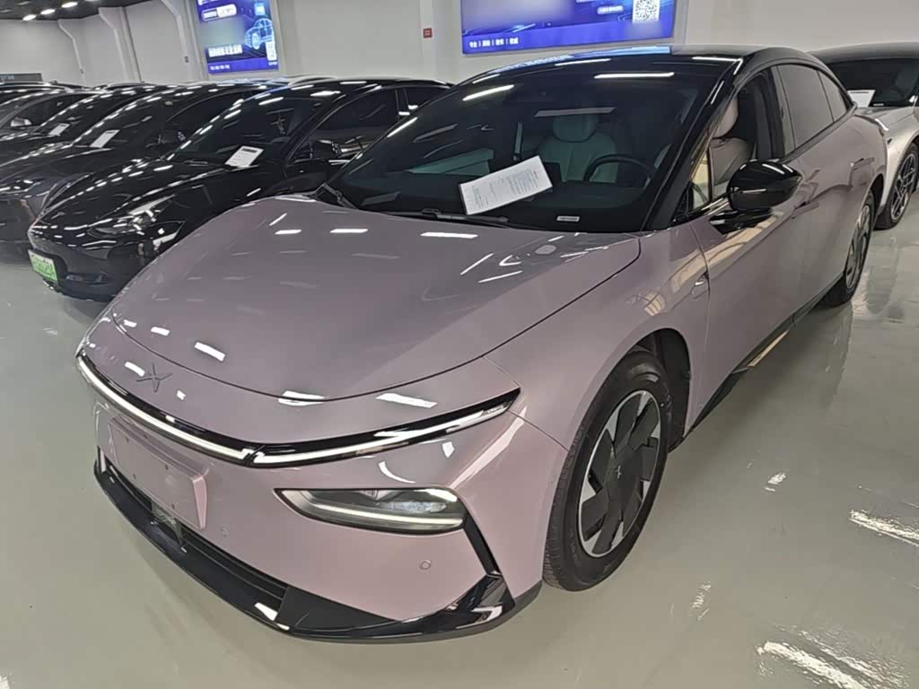 XPENG P7+