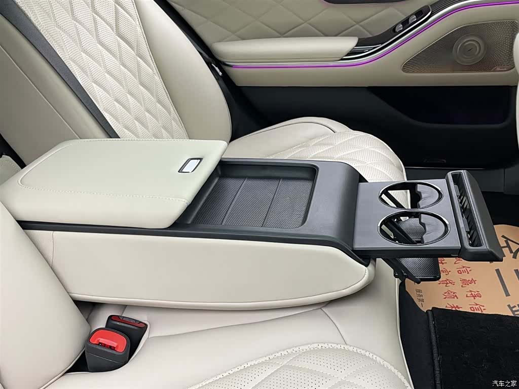 Mercedes-Benz S-Class, 2023 27
